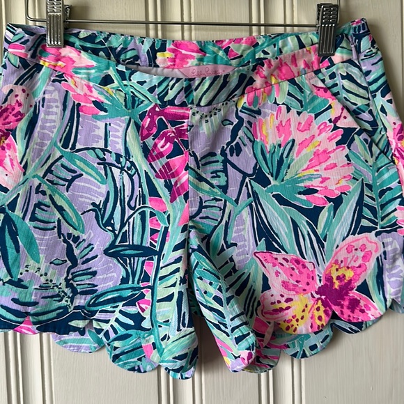 Lilly Pulitzer Scalloped Short Size 00 - Picture 1 of 7
